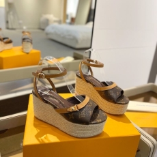 Louis Vuitton Sandals